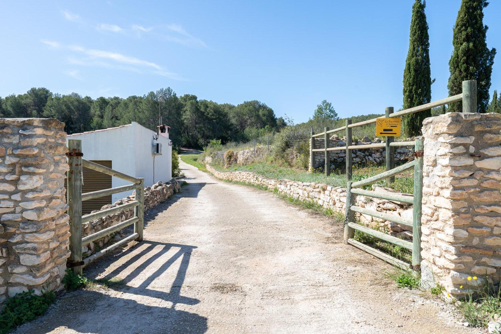 La Xaconera Villa Catllar ภายนอก รูปภาพ