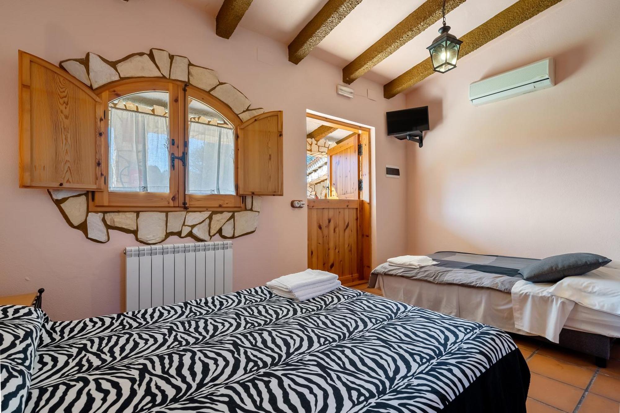 La Xaconera Villa Catllar ภายนอก รูปภาพ